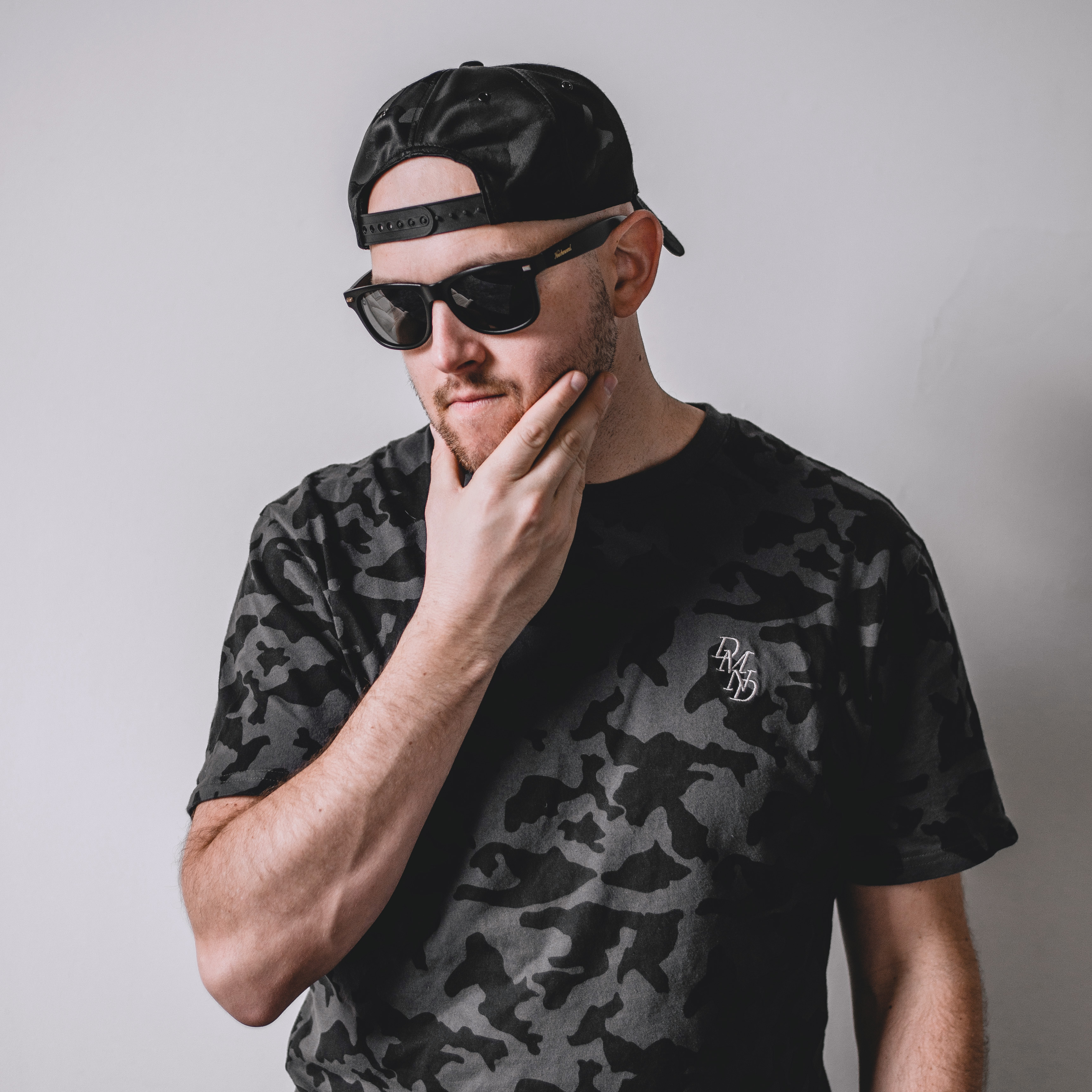 DJ EM